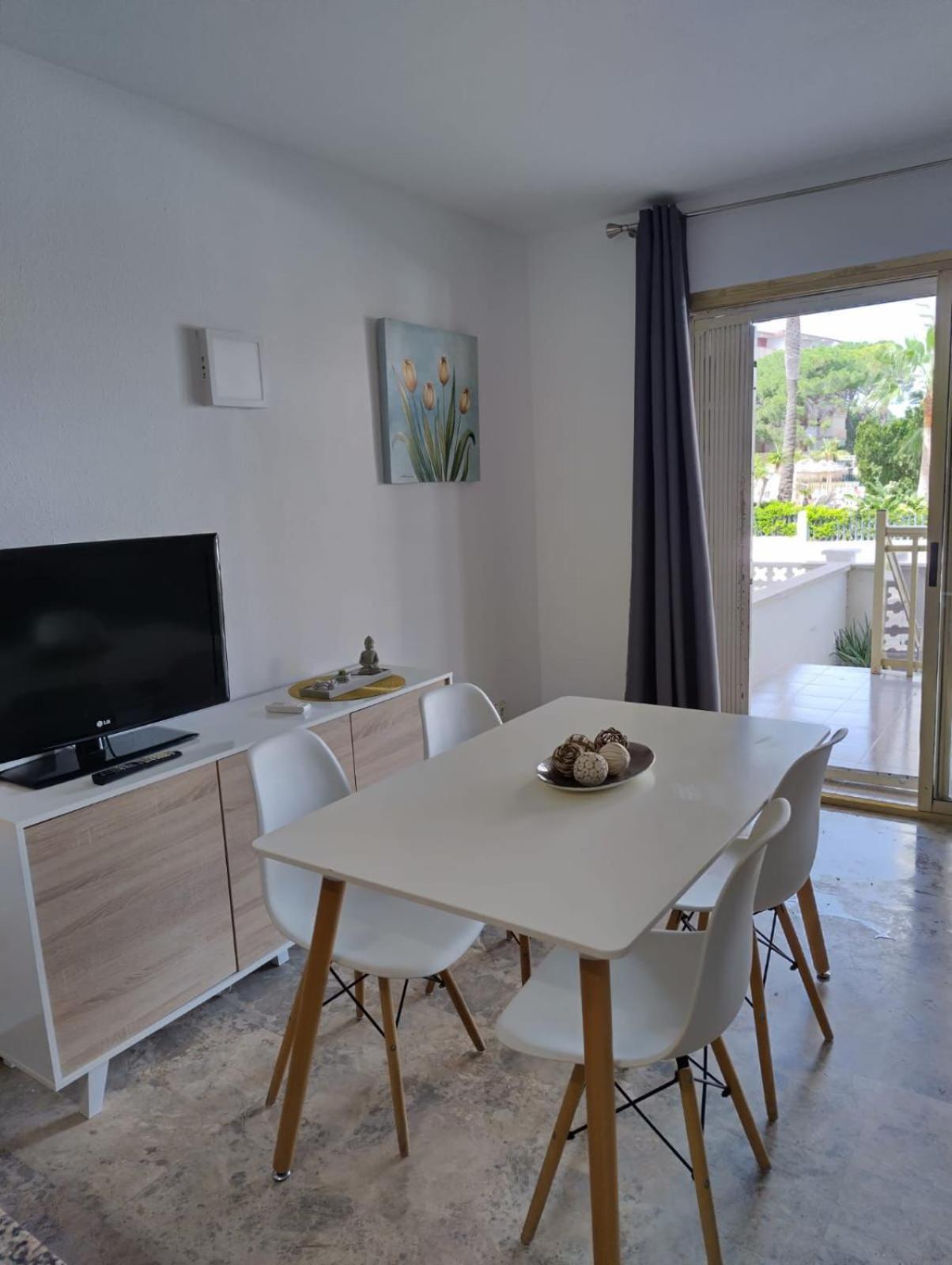 Cala Dorada Διαμέρισμα Σαλού Εξωτερικό φωτογραφία